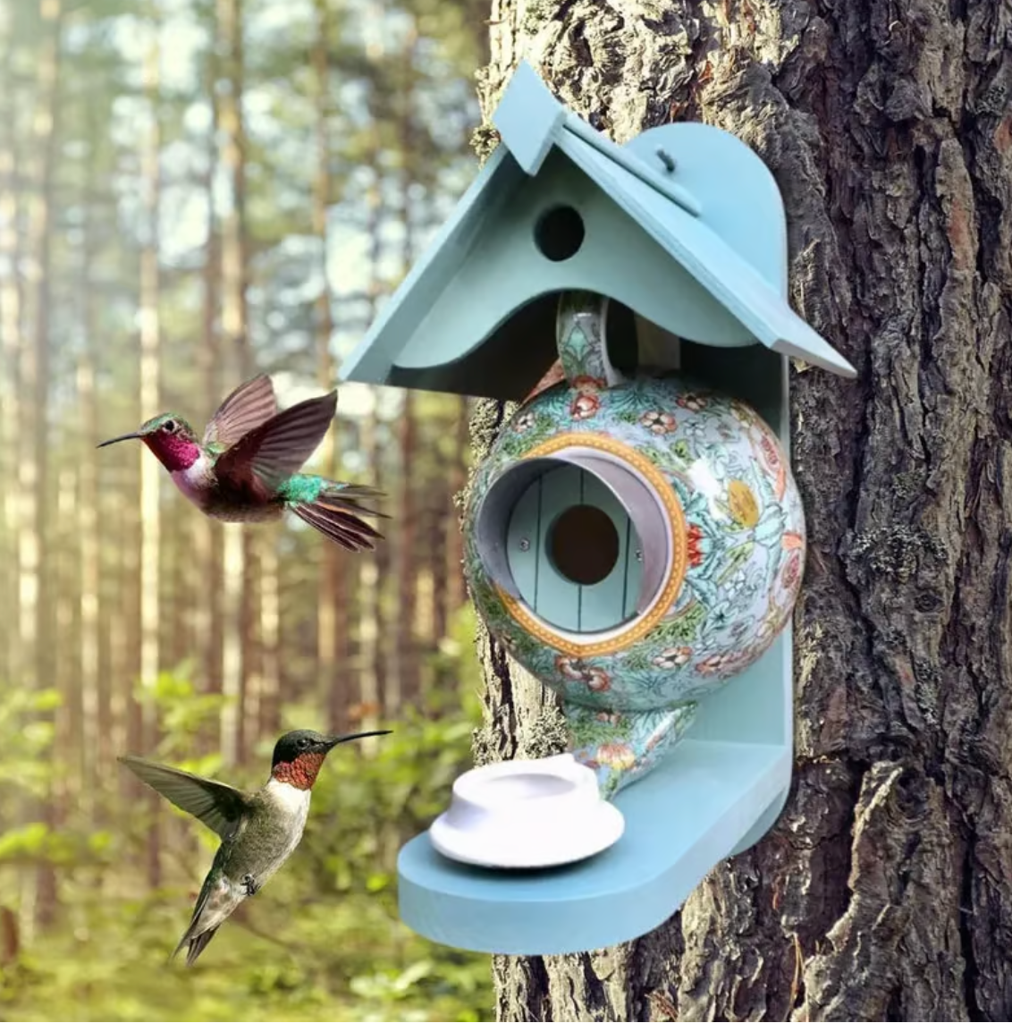 NestJoy Vogelhuisje – Kleurrijk, Duurzaam en Aantrekkelijk voor Elke Tuin